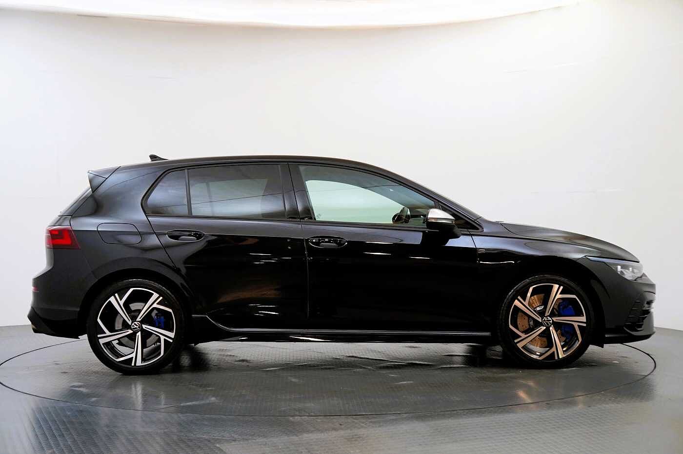 Volkswagen Golf R MK8 2.0 TSI 4Motion 320PS DSG 5 Dr
