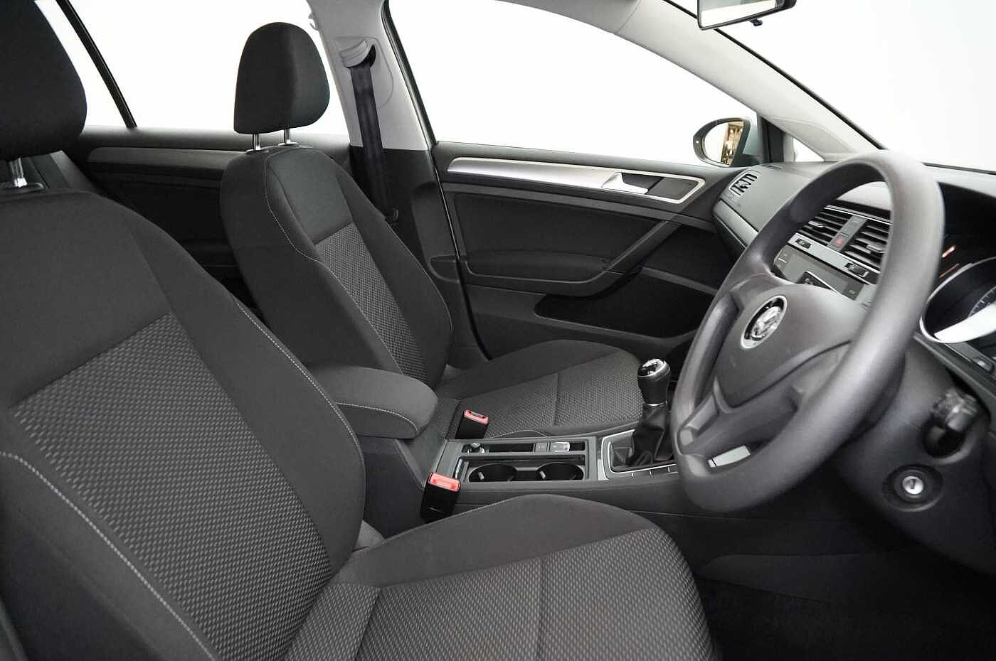 Volkswagen Golf MK7 Facelift 1.6 TDI S 115PS 5dr