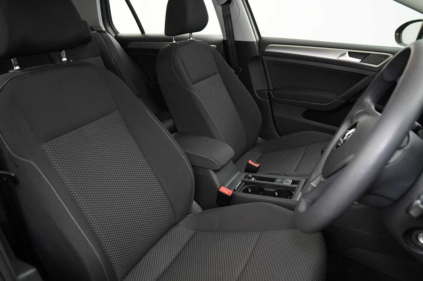 Volkswagen Golf MK7 Facelift 1.6 TDI S 115PS 5dr