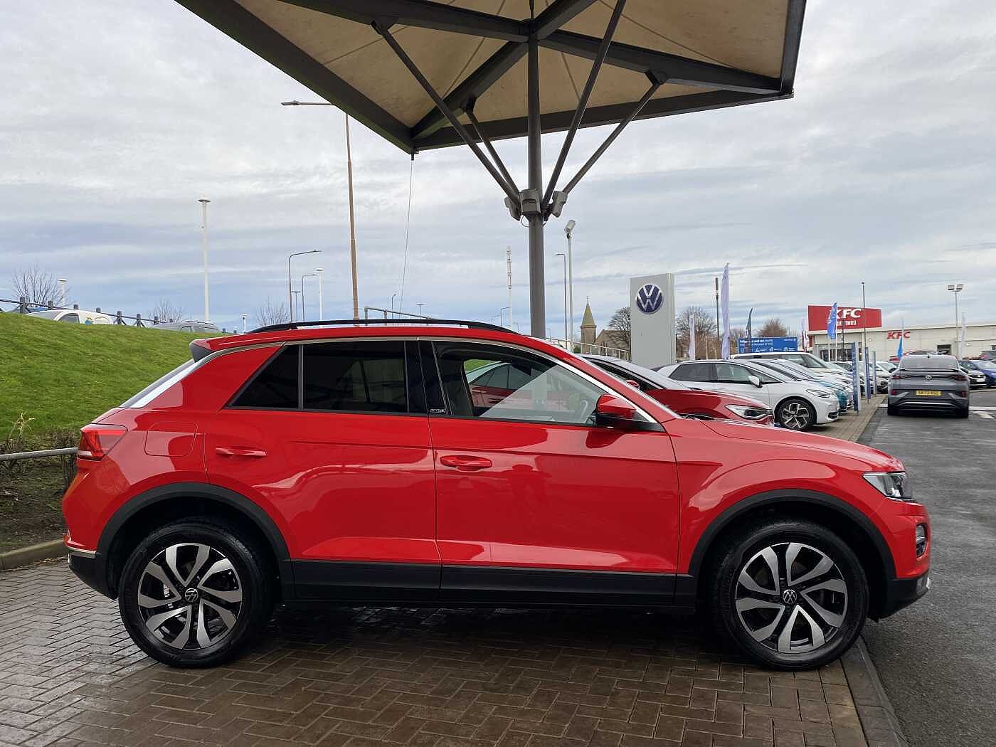 Volkswagen T-ROC 1.0 TSI Active 110PS