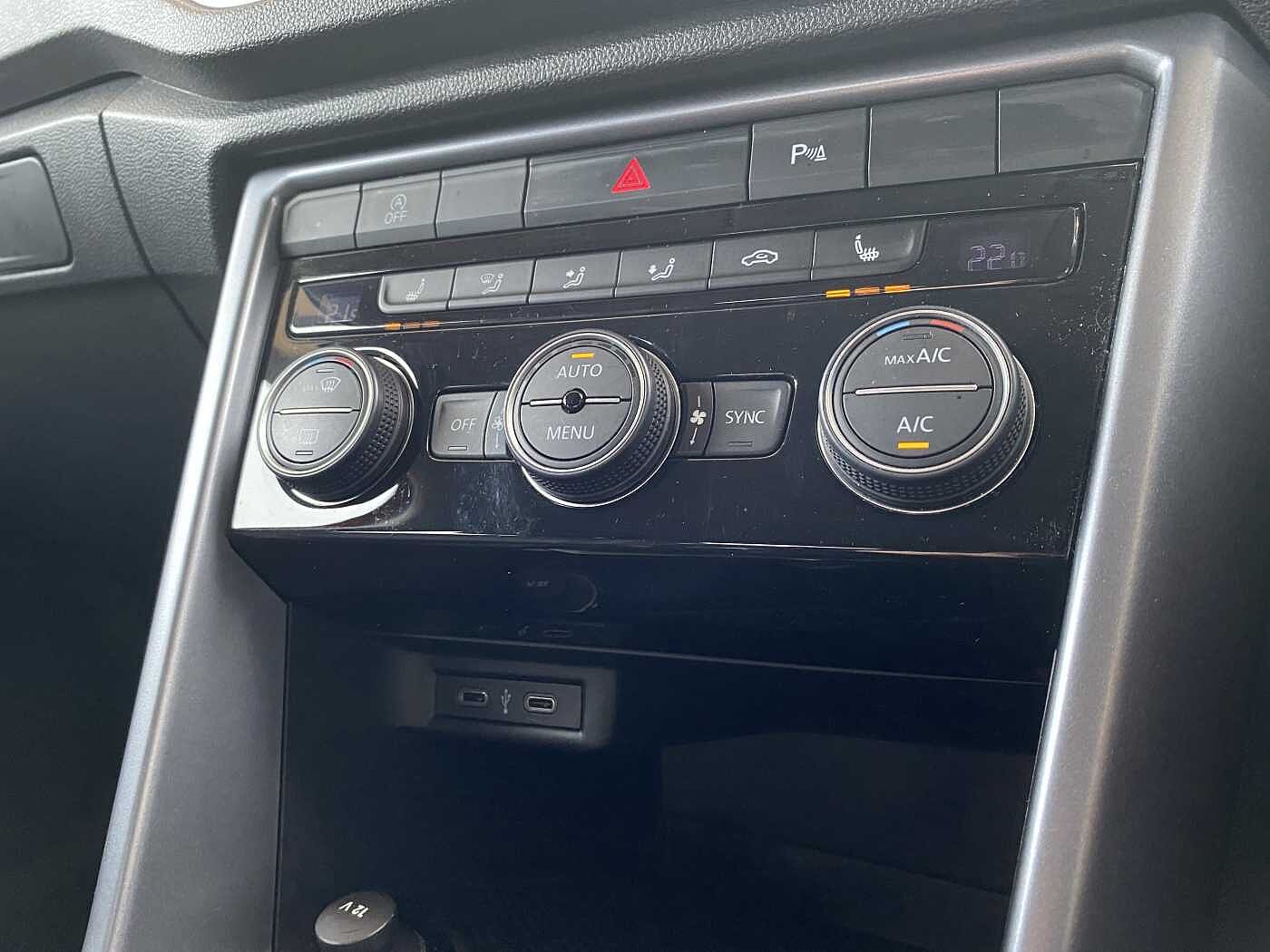 Volkswagen T-ROC 1.0 TSI Active 110PS