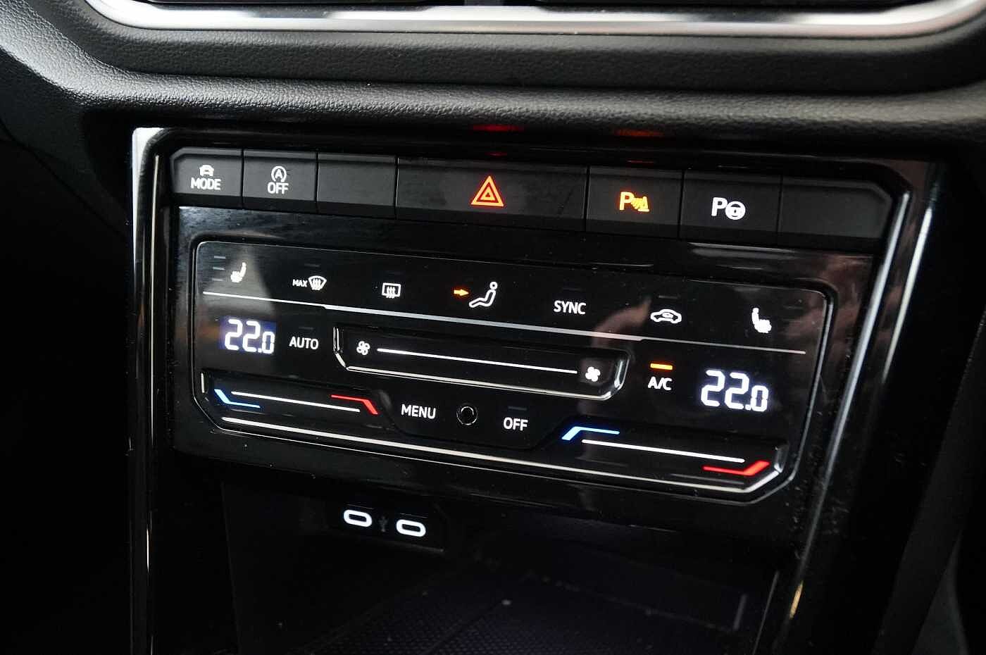 Volkswagen T-ROC Mark 1 Facelift (2022) 1.5 TSI R-Line 150PS