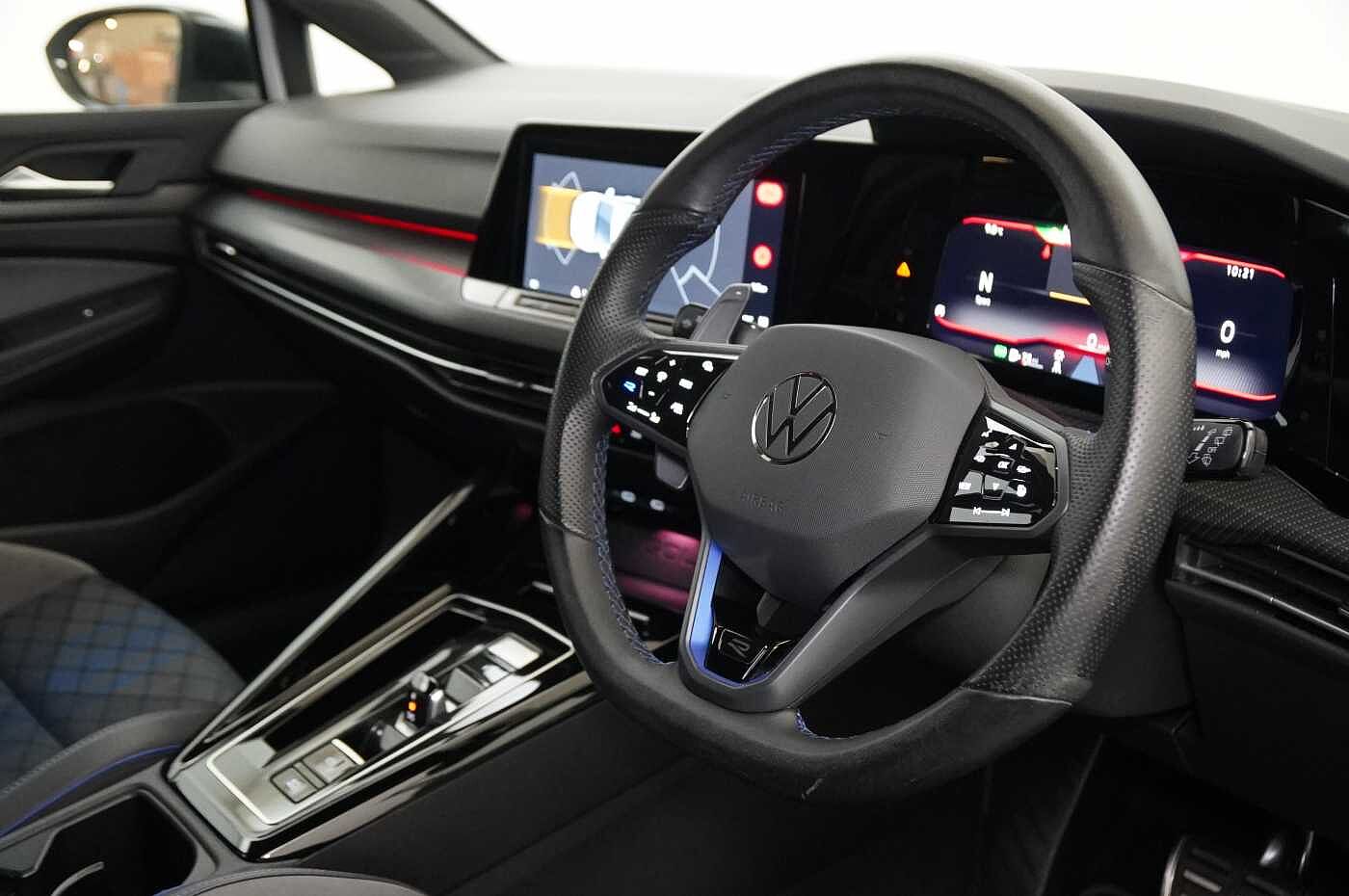 Volkswagen Golf R MK8 2.0 TSI 4Motion 320PS DSG 5 Dr