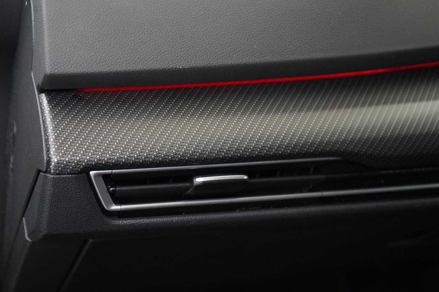 Volkswagen Golf R MK8 2.0 TSI 4Motion 320PS DSG 5 Dr