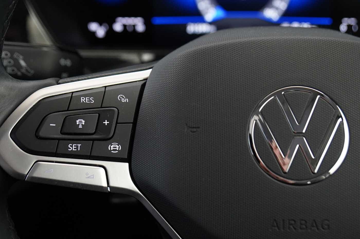 Volkswagen T-Cross 1.0 TSI (110ps) SE Hatchback